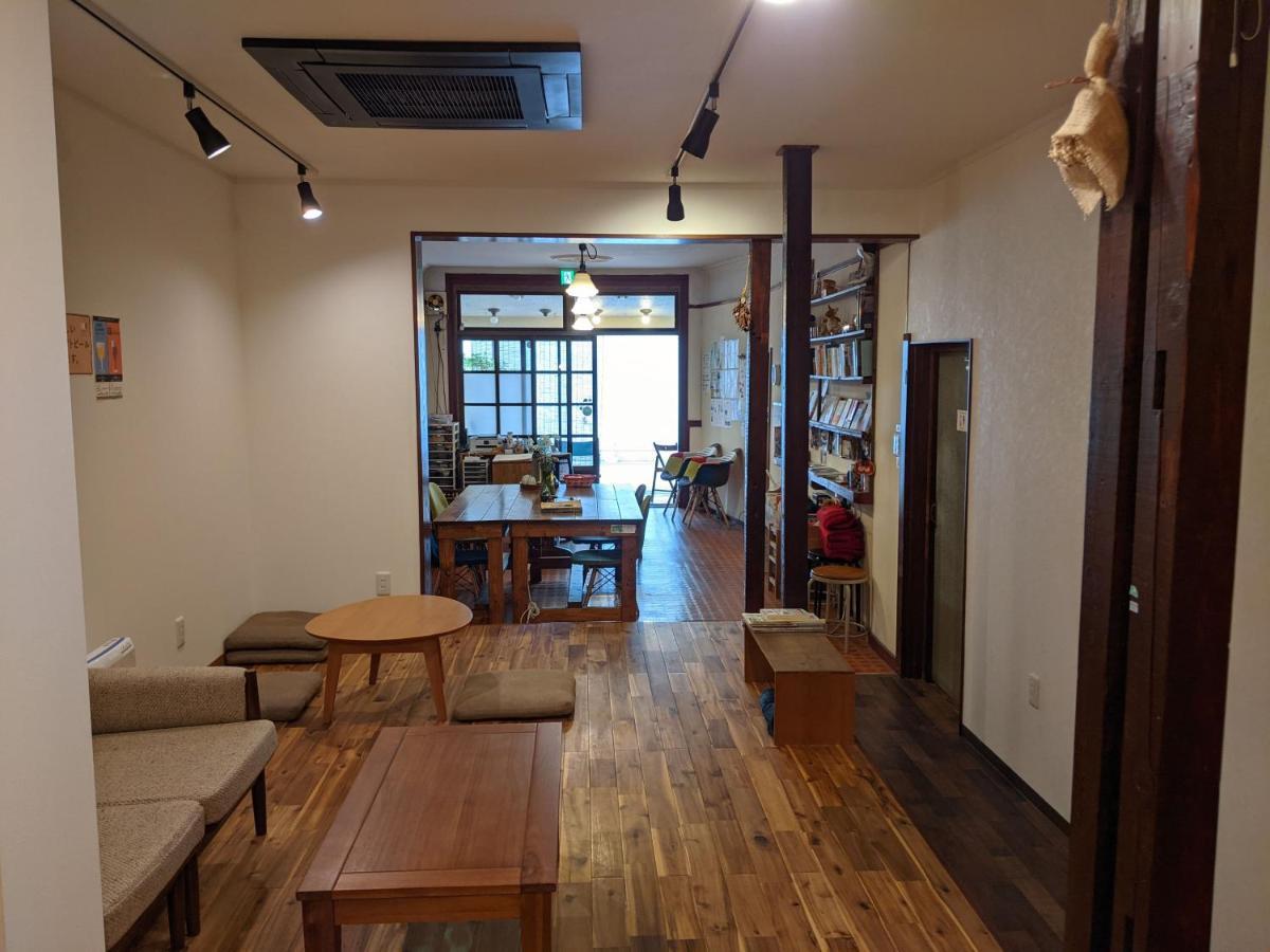 Guesthouse Tomaru Takayama  Exterior foto