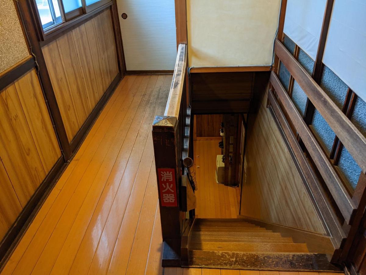 Guesthouse Tomaru Takayama  Exterior foto